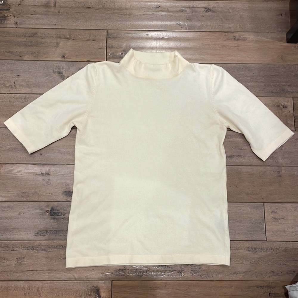 Vici Mock Neck Cream / Off White Sweater